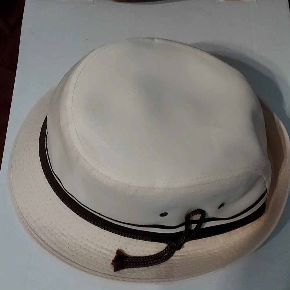 Fedora Hat Size Large Ivory with a Brown&Ivory Band w/brown cord.No Stains. - Picture 4 of 12